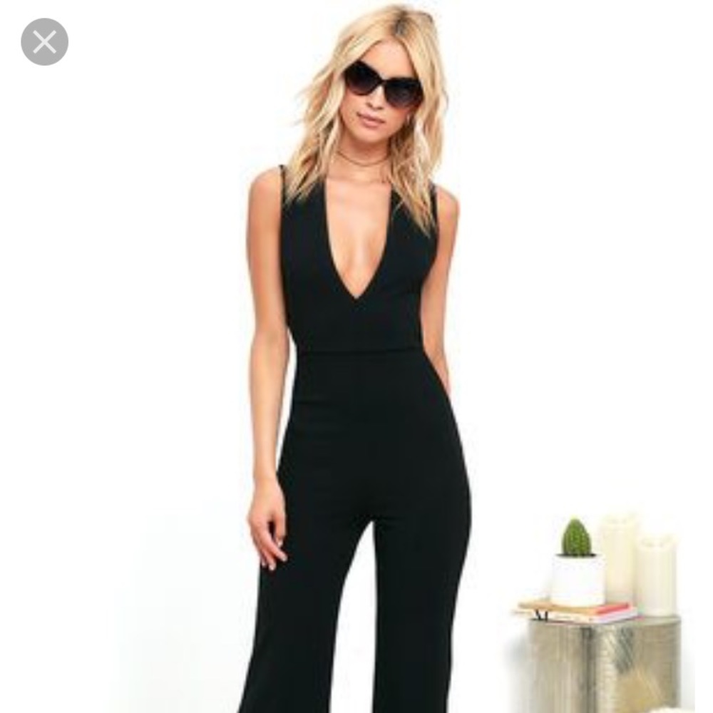 Worn once lulus thinking out loud black jumper